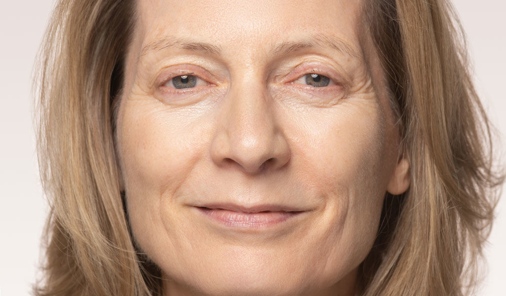 Vorher Ansicht des Schminktipps Make-up für reife Haut in der Mobile Ansicht