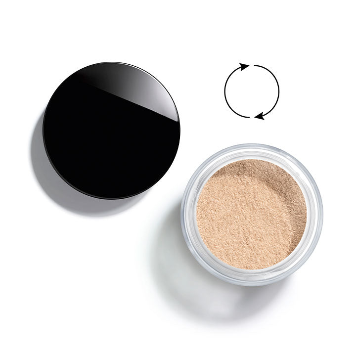 Geöffneter Deckel des Translucent Loose Powder