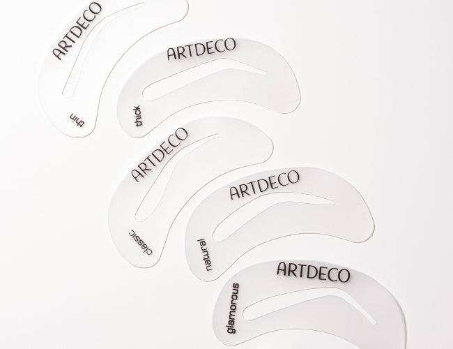 Alle fünf Formen der Eye Brow Stencils zum auffüllen der Augenbrauen.