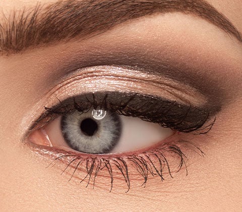 Nachher-Effekt des Schminktipps "Cut Crease schminken"