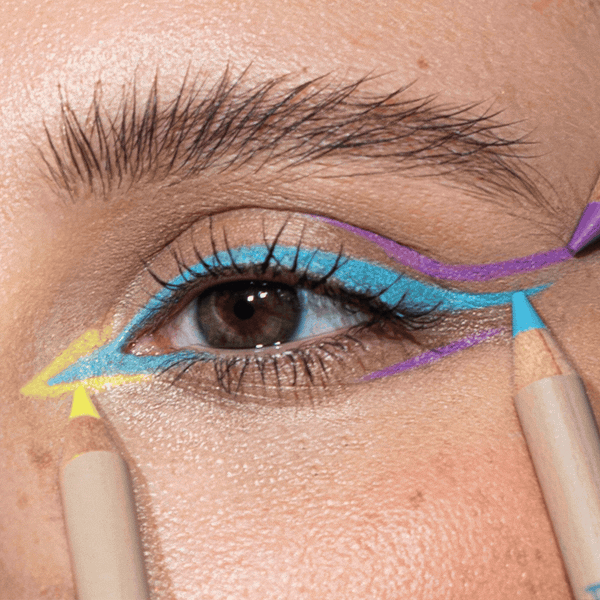 Abwechselnde Bilder von bunten Eyeliner Looks.