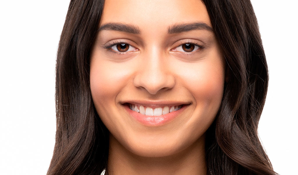Vorher/Nachher Effekt des Cat Eyes Make-up